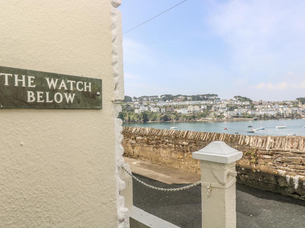 The Watch Below Polruan Luaran gambar
